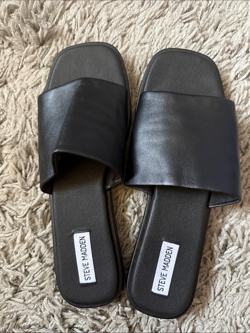 EUC Steve Madden Black Wide-Strap Leather Slide Sandals SZ 10